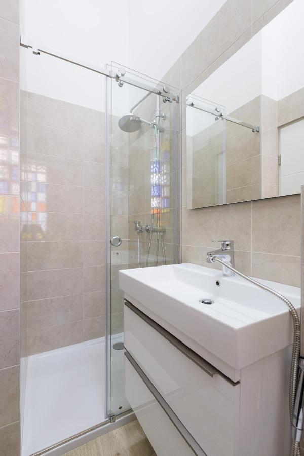 Cozy Getaway In Heart Of City - J Zagreb Buitenkant foto